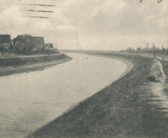 Partie an der Limmer-Kirche mit Kanal (links) und Leine, um 1916